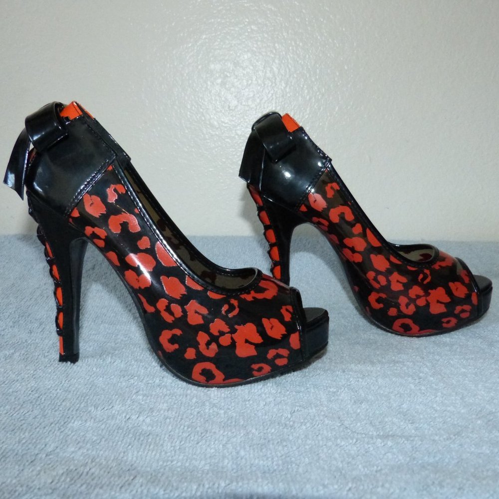 SOLD IRON FIST RAW POWER PEEP TOE HEELS SZ 36